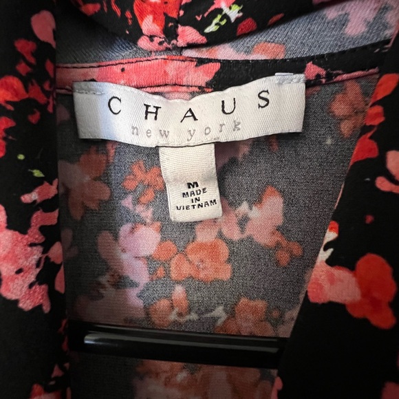 Floral Sleeveless Top around - Picture 3 of 3